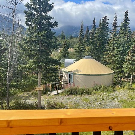 Mount Logan Ecolodge & Retreat Center Haines Junction Exterior photo