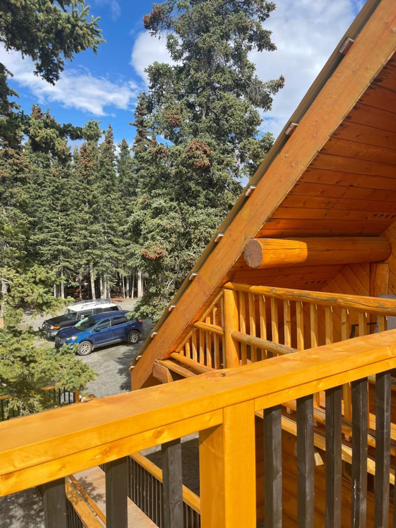 Mount Logan Ecolodge & Retreat Center Haines Junction Exterior photo