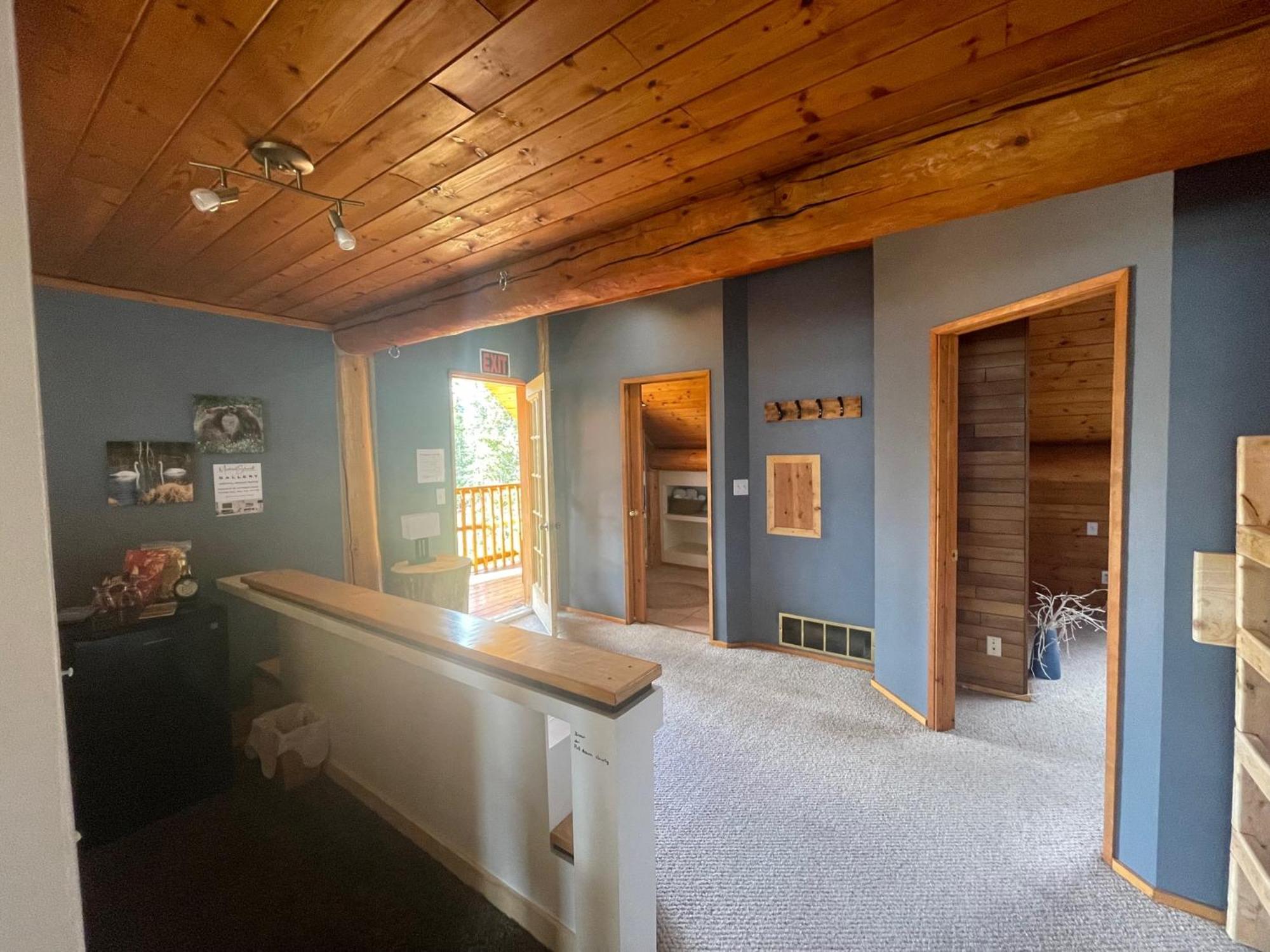 Mount Logan Ecolodge & Retreat Center Haines Junction Exterior photo