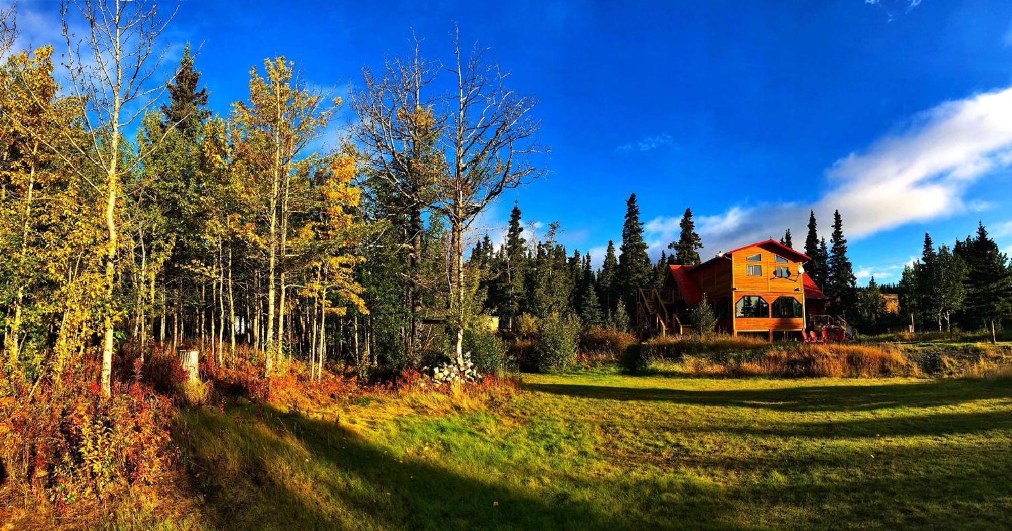 Mount Logan Ecolodge & Retreat Center Haines Junction Exterior photo